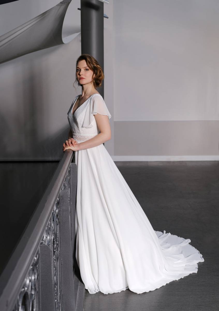 Robe de mariée bohème en dentelle et mousseline