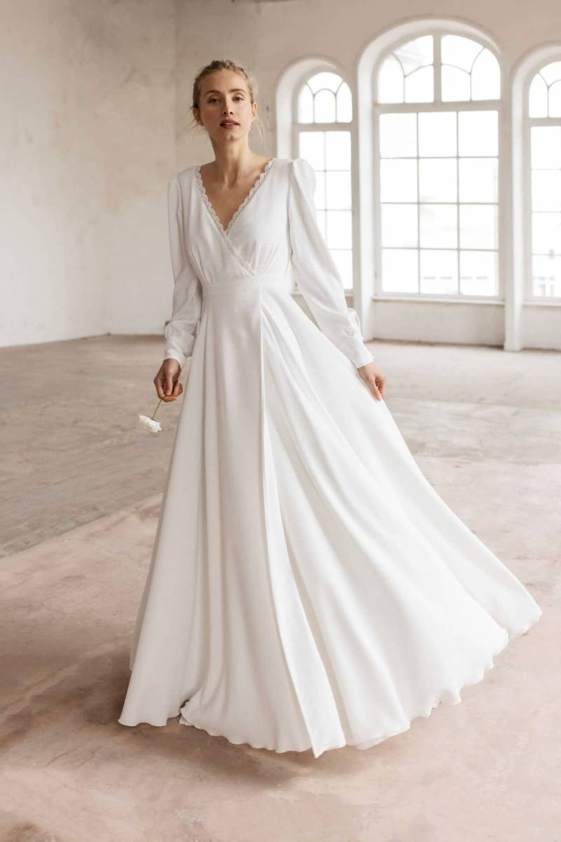 Robe de mariée style bohème  COSMOS